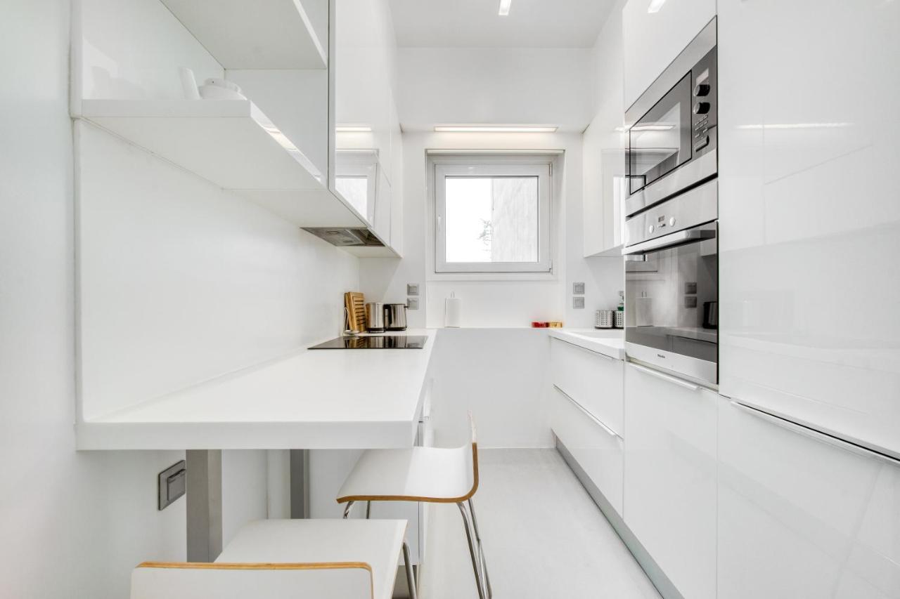 Apartmán Elegant Light Two Bedroom In Center *